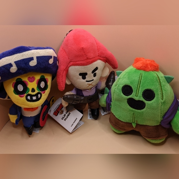 Trio of BRAWL STARS Clip on Plush keychain, backpack, or purse charms - Picture 5 of 6